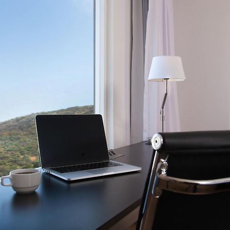 Fiesta Inn Guadalajara Aeropuerto Las Pintas Экстерьер фото