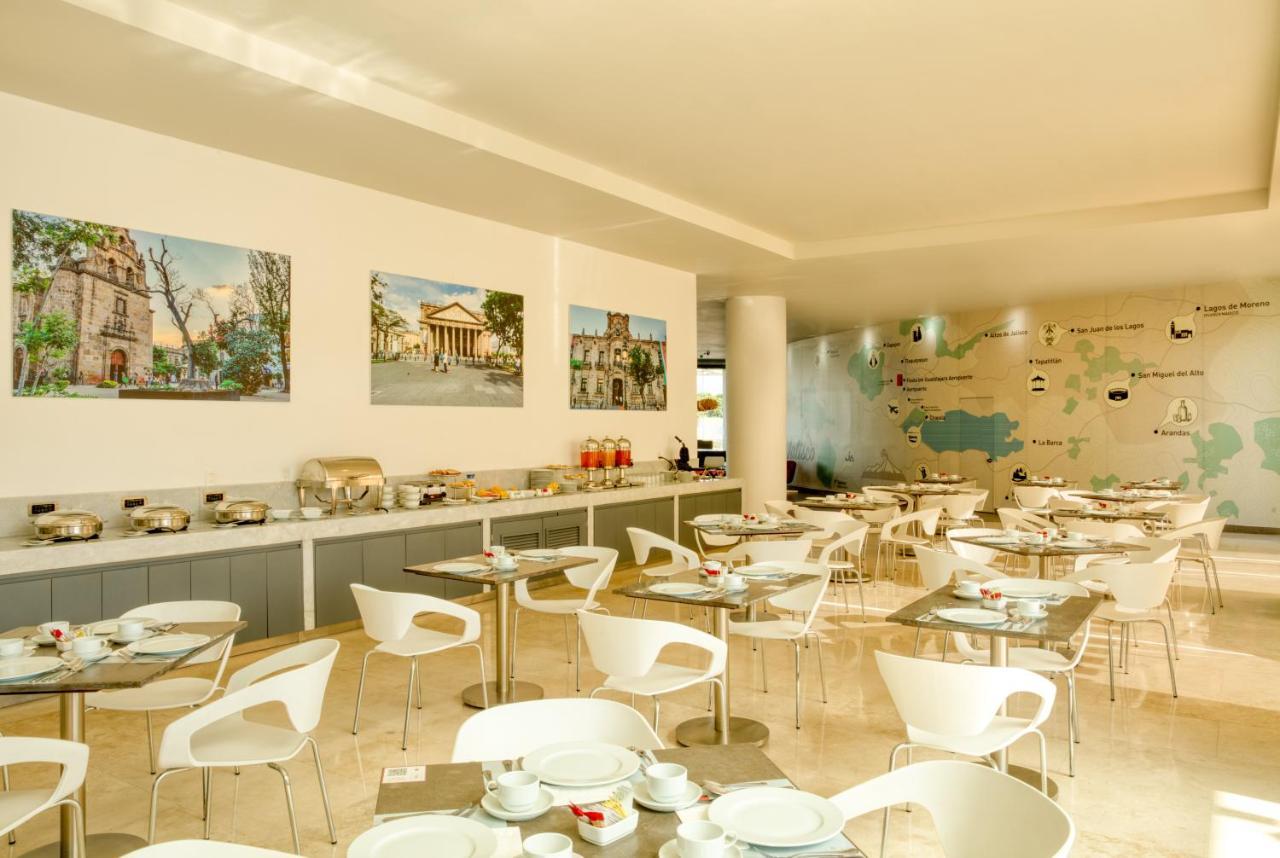 Fiesta Inn Guadalajara Aeropuerto Las Pintas Экстерьер фото