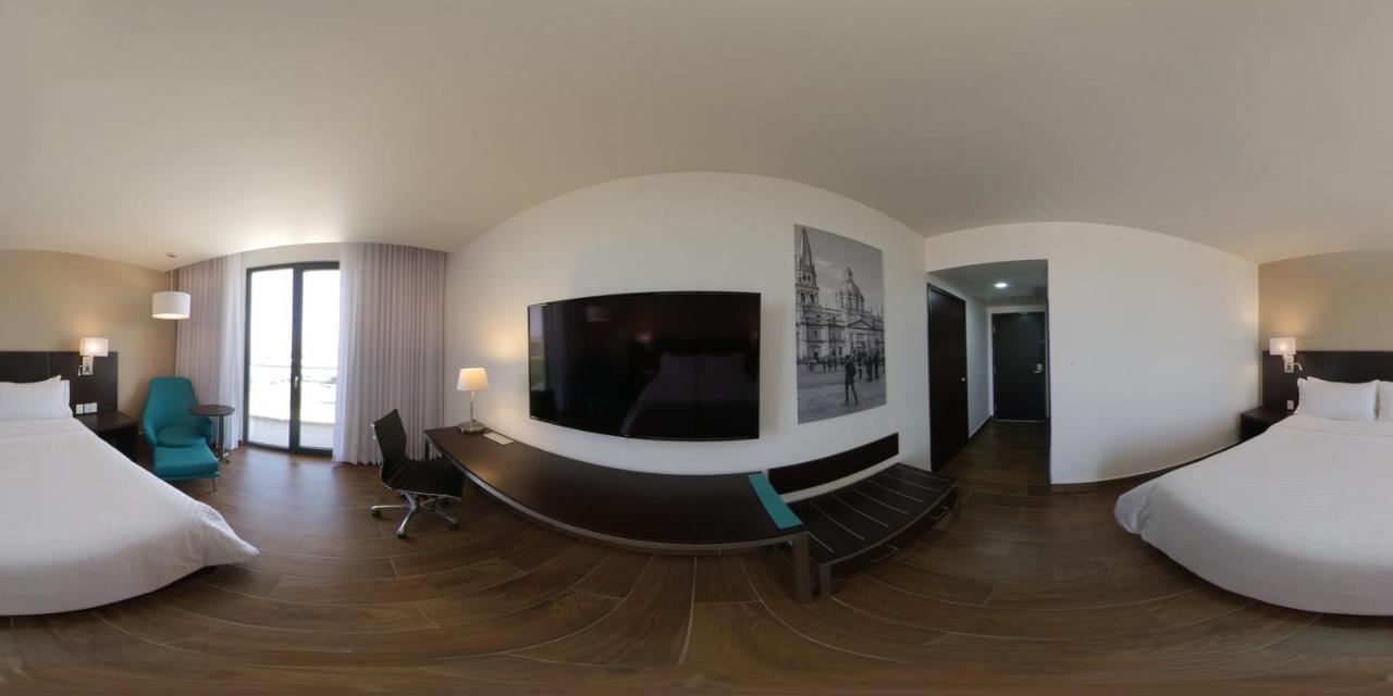 Fiesta Inn Guadalajara Aeropuerto Las Pintas Экстерьер фото