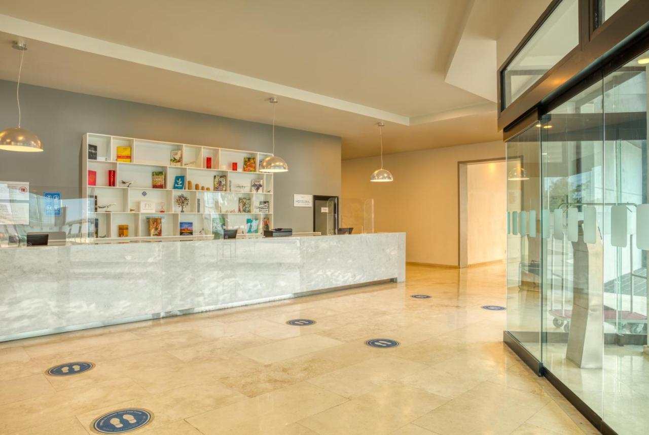 Fiesta Inn Guadalajara Aeropuerto Las Pintas Экстерьер фото