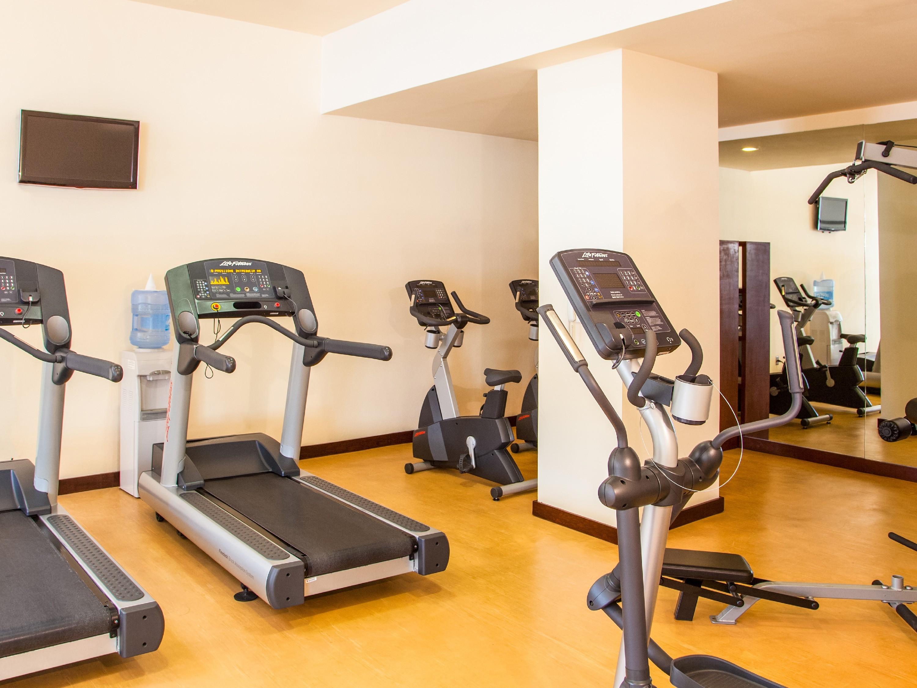 Fiesta Inn Guadalajara Aeropuerto Las Pintas Экстерьер фото